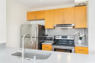 Photo #3: 202600897 Listing 