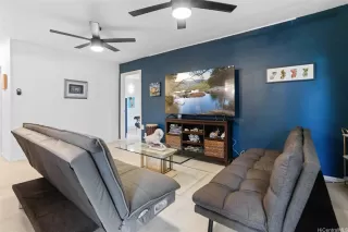 Photo #4: 202600910 Listing 