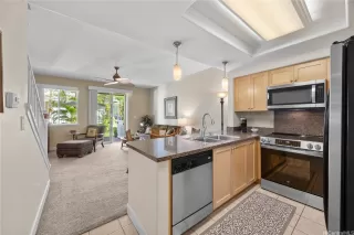 Photo #3: 202600912 Listing 