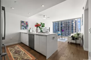 Photo #6: 202600927 Listing 