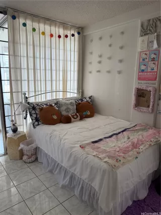 Photo #3: 202600952 Listing 