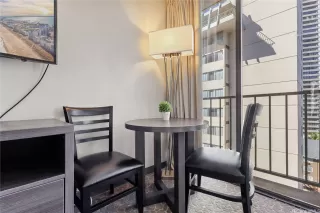 Photo #3: 202600953 Listing 