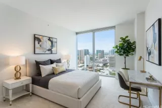 Photo #3: 202600959 Listing 