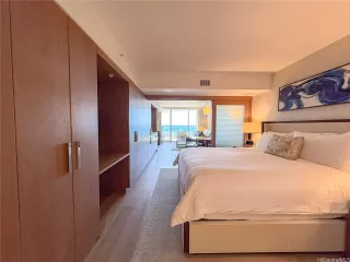 Photo #3: 202600969 Listing 