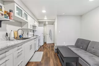 Photo #2: 202600990 Listing 