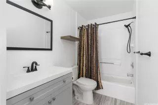 Photo #6: 202601013 Listing 