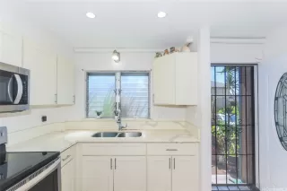 Photo #6: 202601077 Listing 