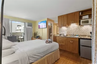 Photo #4: 202601126 Listing 