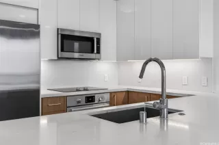 Photo #6: 202601186 Listing 