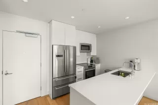 Photo #5: 202601299 Listing 