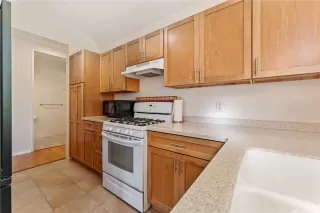 Photo #4: 202601302 Listing 