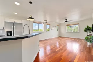 Photo #3: 202601349 Listing 