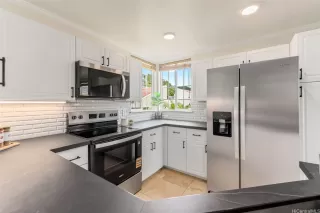 Photo #6: 202601349 Listing 