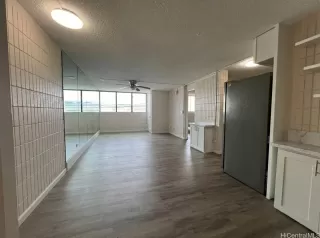 Photo #4: 202601357 Listing 