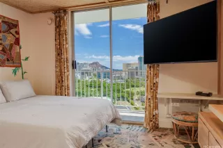 Photo #5: 202601367 Listing 