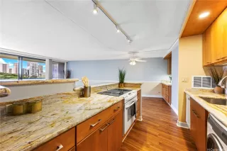 Photo #4: 202601371 Listing 