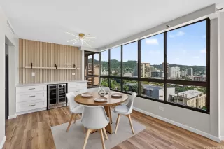 Photo #6: 202601379 Listing 