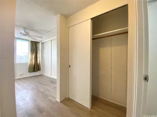 Photo #5: 202601389 Listing 