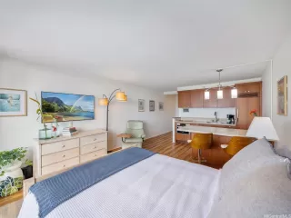 Photo #4: 202601397 Listing 