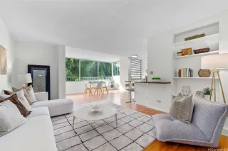 Photo #2: 202601444 Listing 