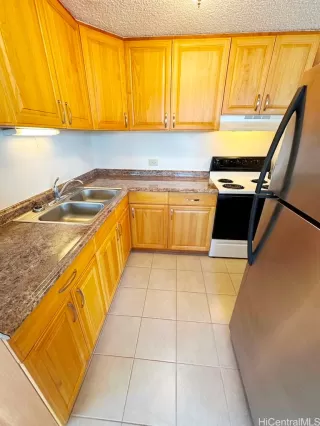 Photo #5: 202601445 Listing 