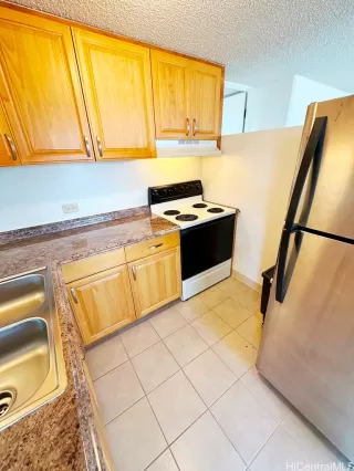 Photo #6: 202601445 Listing 