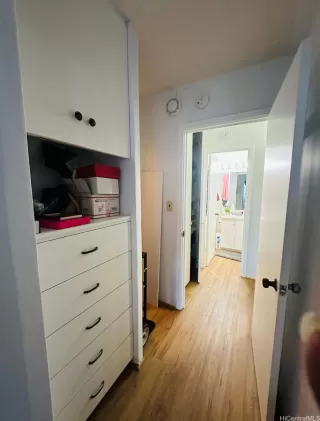 Photo #3: 202601472 Listing 