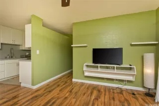 Photo #4: 202601483 Listing 