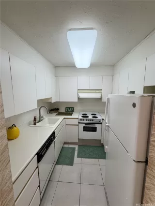 Photo #4: 202601513 Listing 