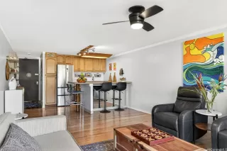 Photo #4: 202601514 Listing 