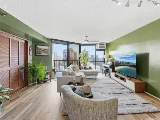 Photo #5: 202601515 Listing 