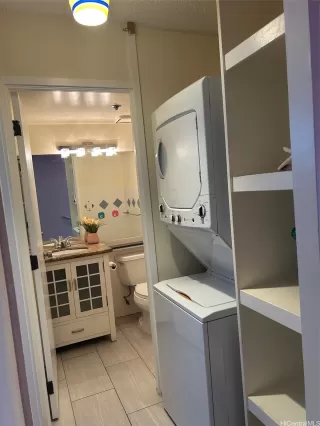 Photo #4: 202601516 Listing 