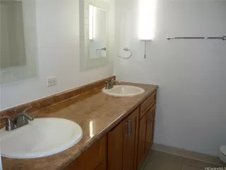 Photo #3: 202601551 Listing 