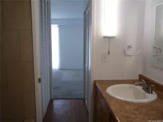 Photo #6: 202601551 Listing 