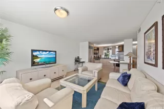 Photo #4: 202601580 Listing 