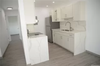 Photo #5: 202601588 Listing 