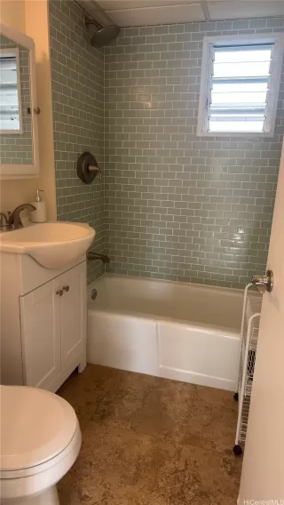 Photo #5: 202601589 Listing 