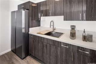 Photo #6: 202601594 Listing 