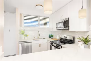 Photo #5: 202601627 Listing 