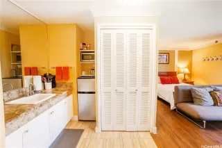 Photo #4: 202601640 Listing 