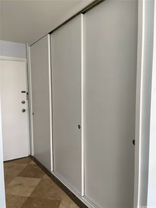 Photo #4: 202601642 Listing 