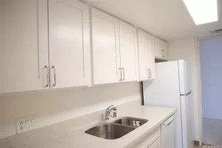 Photo #4: 202601654 Listing 