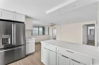 Photo #5: 202601655 Listing 