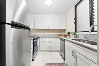 Photo #3: 202601665 Listing 