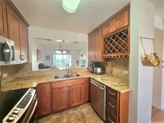 Photo #5: 202601680 Listing 