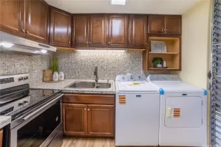 Photo #6: 202601695 Listing 