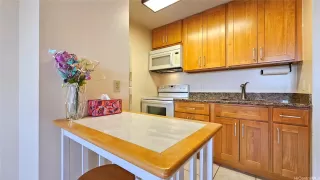 Photo #6: 202601760 Listing 