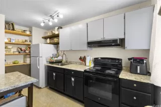 Photo #3: 202601785 Listing 