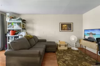 Photo #6: 202601785 Listing 