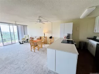 Photo #3: 202601795 Listing 